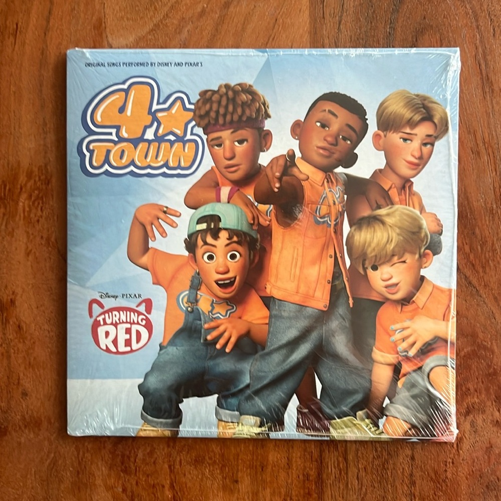 Turning Red Pixar 4*TOWN 7” Vinyl Record
